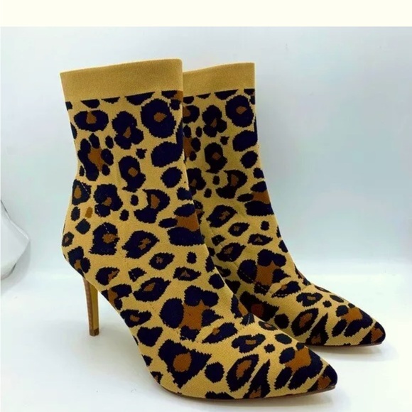 New Louise Et Cie Silvya Leopard Print Sock Ankle Boots Size U.S. 8 (Nev… - Picture 1 of 14